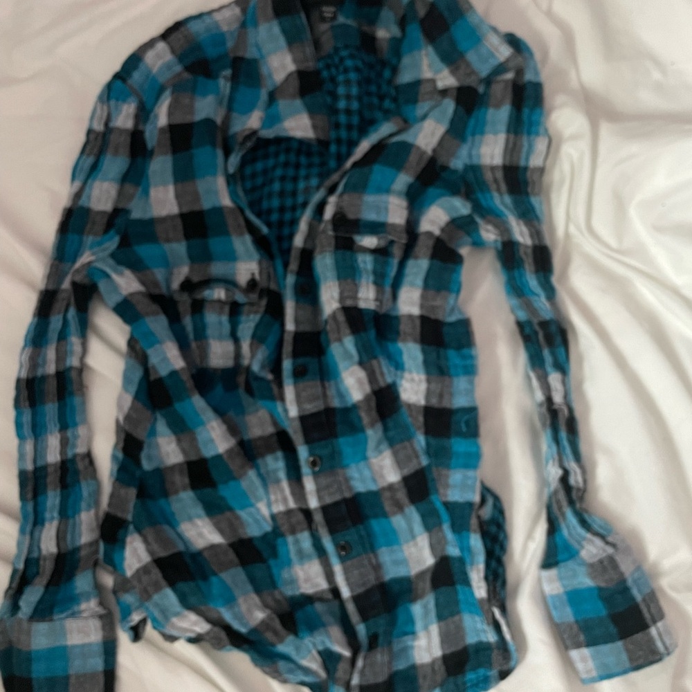 striped long sleeve shirt